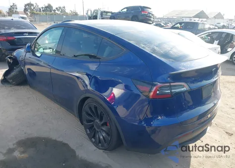 2022 Tesla Model Y Performance Dual Motor All-Wheel Drive from USA, damaged, VIN 7SAYGDEF1NF466292